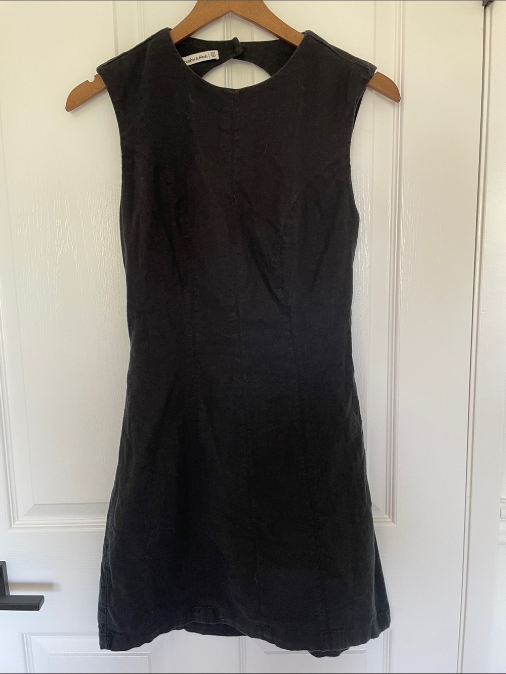 Abercrombie & Fitch Black Sleeveless Mini Dress